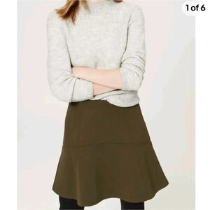 Ann Taylor LOFT Mock Neck Knit Sweater - XS